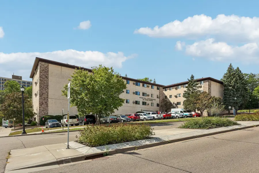 221 Grand Ave #115, South Saint Paul, MN 55075 - #3