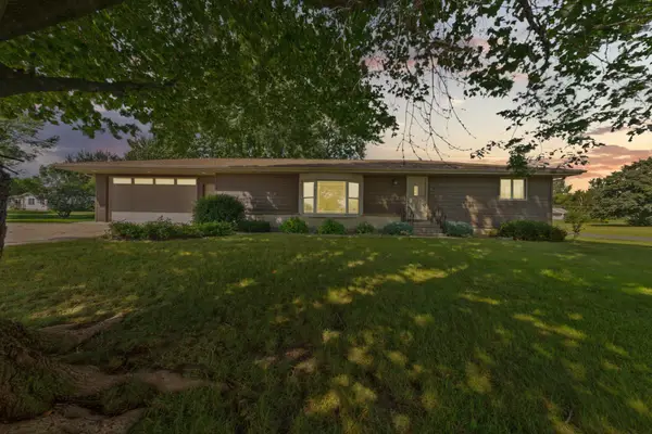 508 Central Avenue S, Geneva, MN 56035
