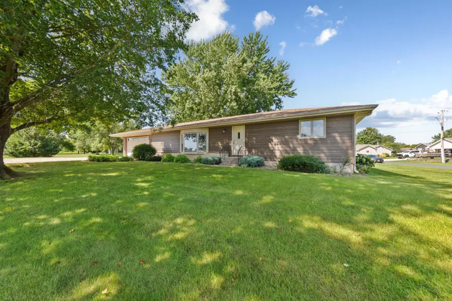 508 Central Avenue S, Geneva, MN 56035 - #2