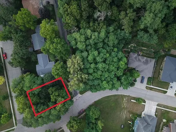 1713 Siewert St, Red Wing, MN 55066