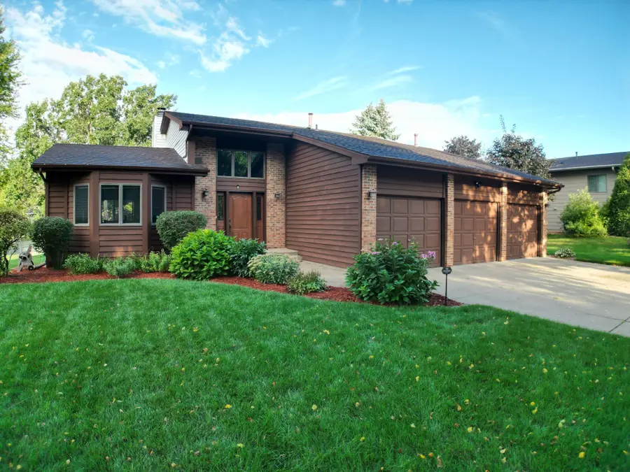 8301 Cooper Way, Inver Grove Heights, MN 55076 - #3