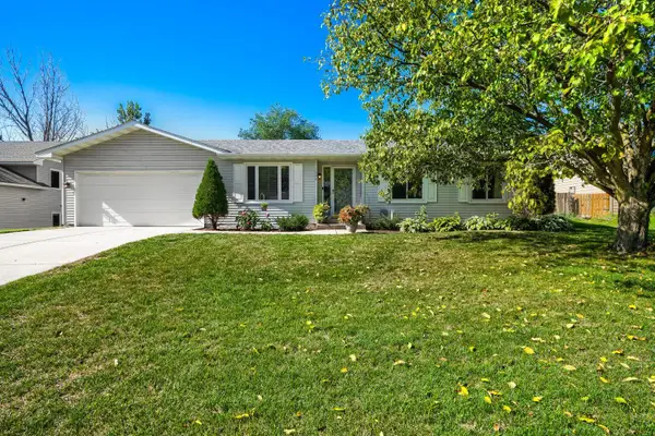 7944 Grinnell Way, Lakeville, MN 55044