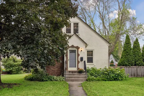 5912 10th Avenue S, Minneapolis, MN 55417