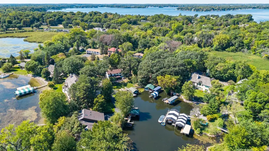 20 Willow Wood Drive, Excelsior, MN 55331 - #2
