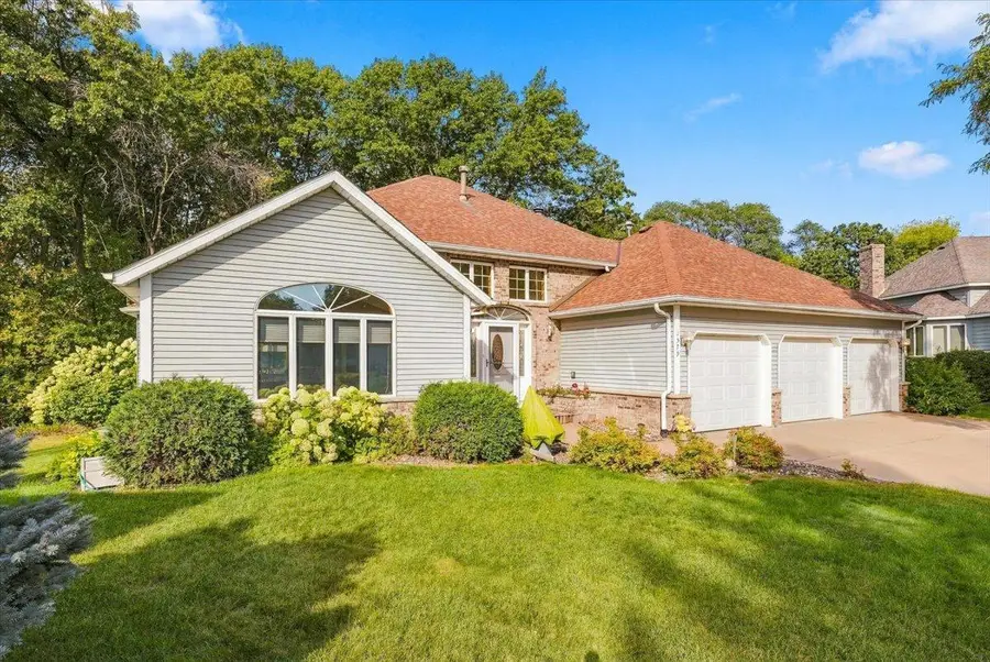 1579 Mary Street N, Maplewood, MN 55119 - #2