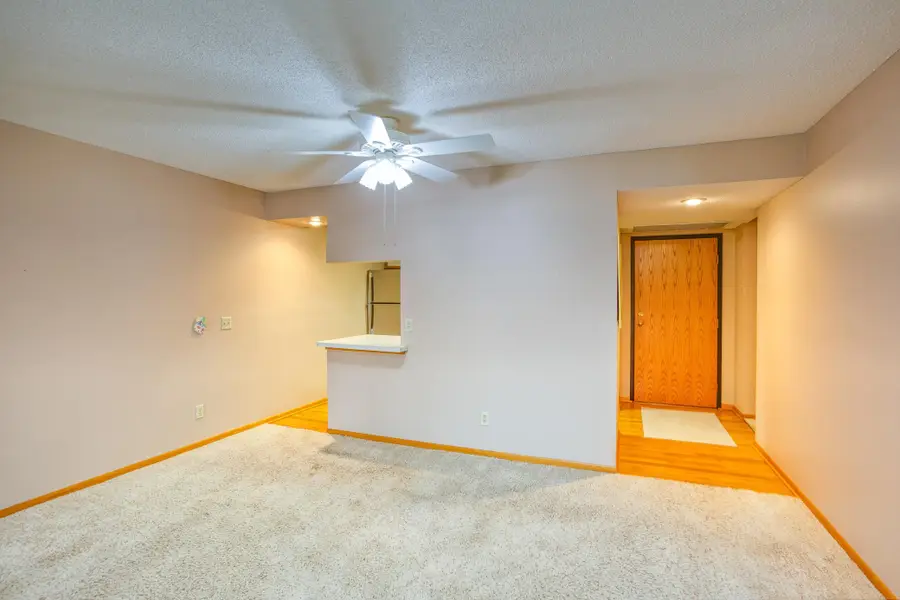 14575 Burma Avenue W #201, Rosemount, MN 55068 - #3