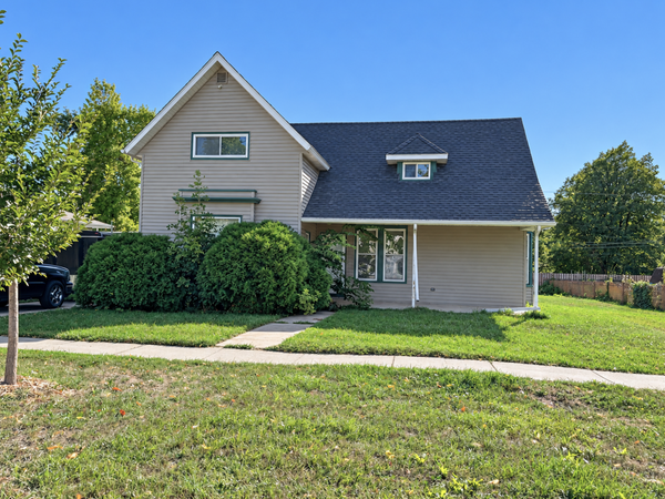 421 Langer Avenue S, Casselton, ND 58012
