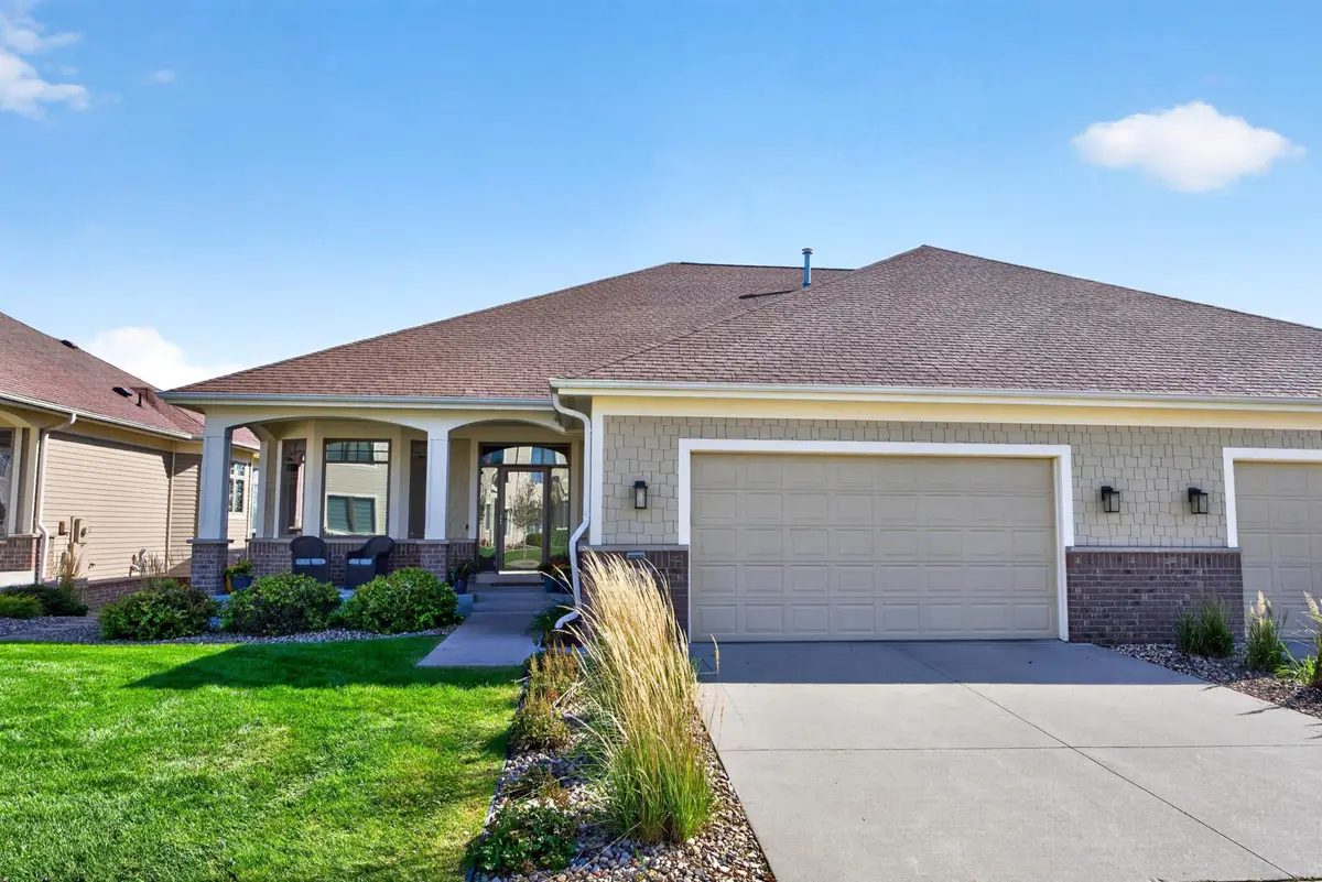 878 Diseworth Court Ne, Byron, MN 55920 - #1