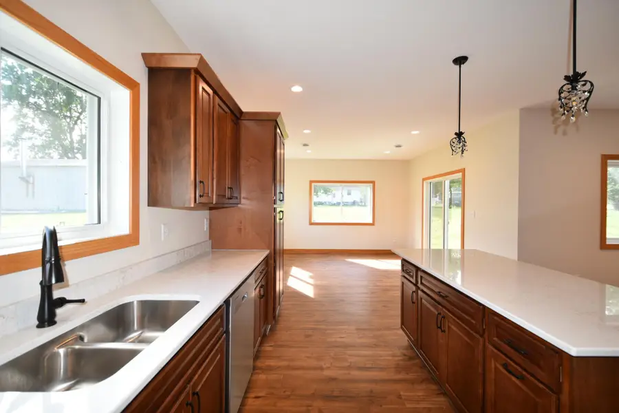 331 5th Avenue Ne, Mazeppa, MN 55956 - #3