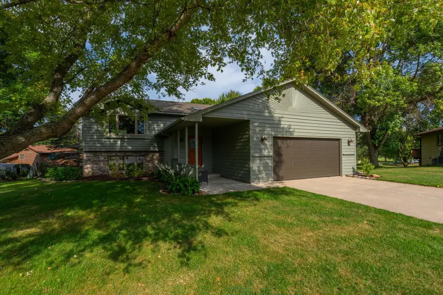 1928 Circle Drive Nw, Sauk Rapids, MN 56379 - #2