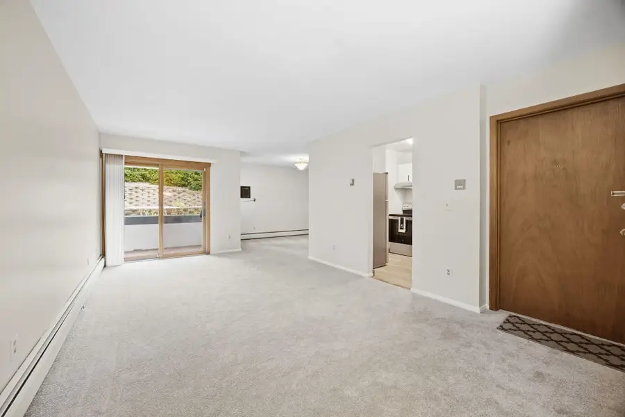 8242 Freemont Avenue S #B, Bloomington, MN 55420 - #3