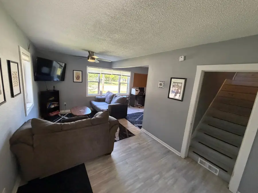 424 2nd Street Nw, Mahnomen, MN 56557 - #2