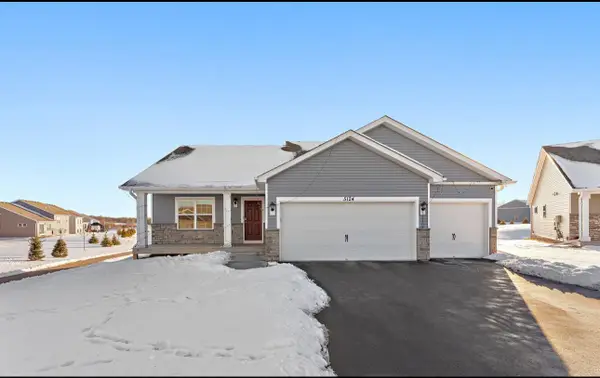 5124 Mustang Circle, Woodbury, MN 55129