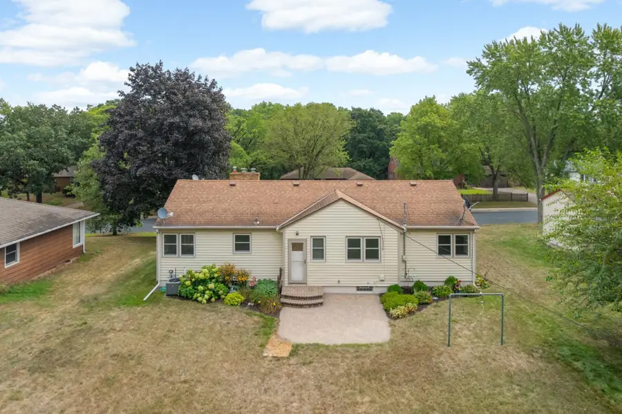 4057 Hampshire Avenue N, Crystal, MN 55427 - #2