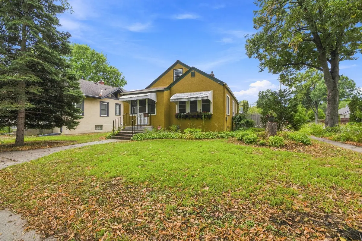 3700 39th Avenue S, Minneapolis, MN 55406 - #1