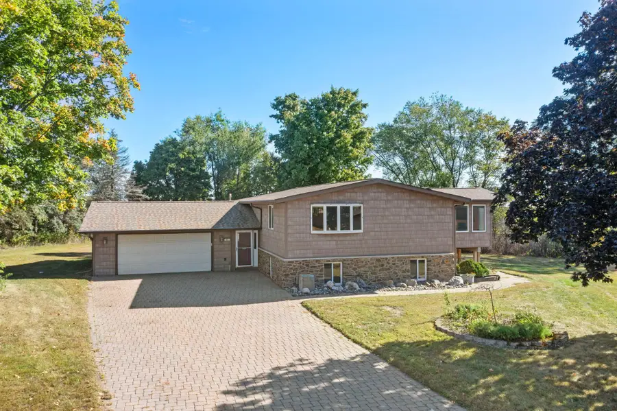 302 Jennifer Lane, Jordan, MN 55352 - #3