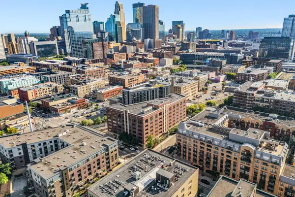 111 4th Avenue N #403, Minneapolis, MN 55401