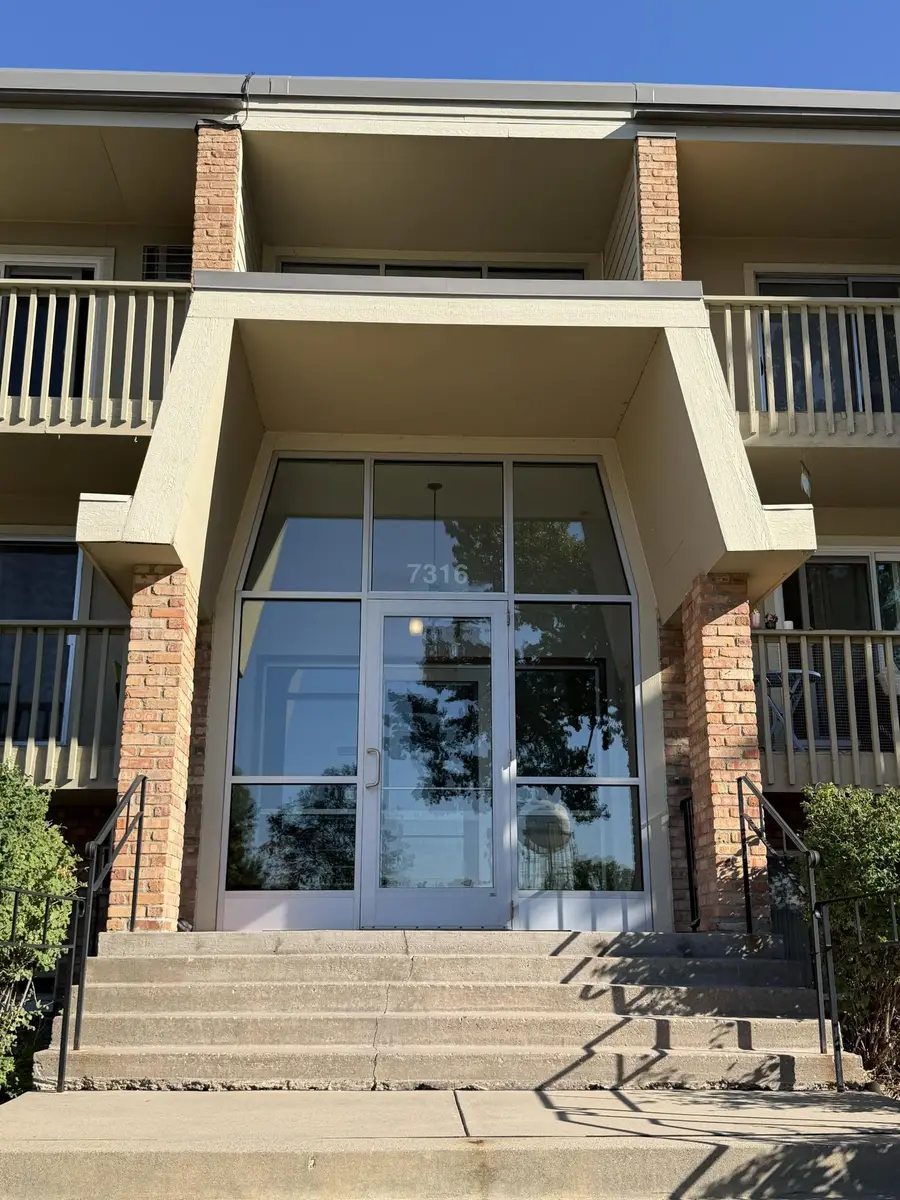 7316 W 22nd Street #305, Saint Louis Park, MN 55426 - #2