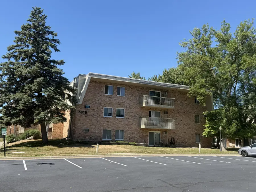 7316 W 22nd Street #305, Saint Louis Park, MN 55426 - #3