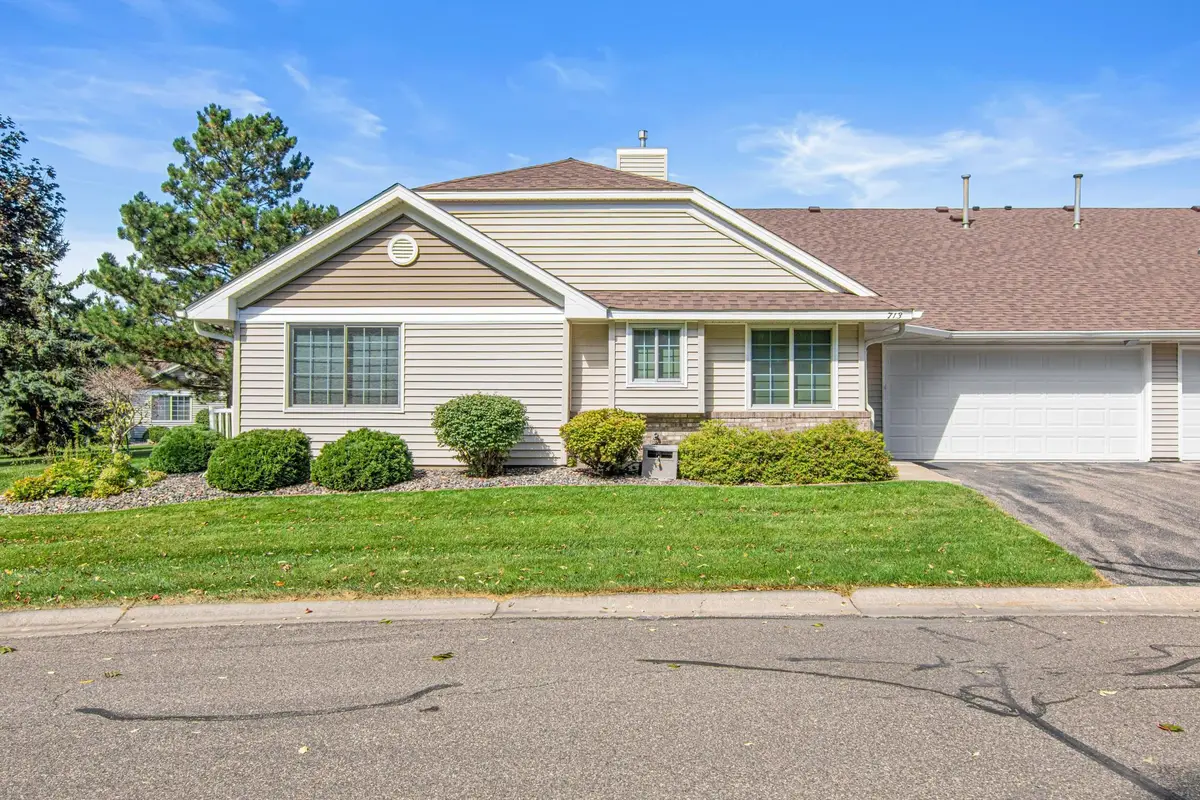 713 85th Lane Nw, Coon Rapids, MN 55433 - #1