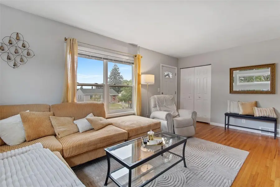 2257 Fremont Avenue E, Saint Paul, MN 55119 - #2