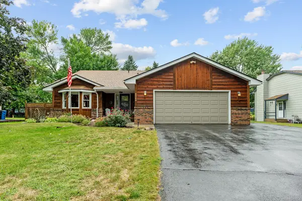 8989 Kirkwood Circle N, Maple Grove, MN 55369