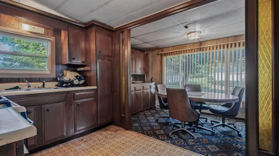 429 S Scott Street, Elmwood, WI 54740 - #3