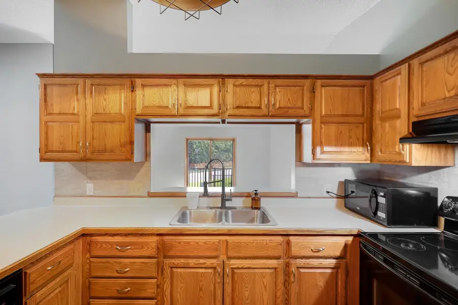 11139 Edgewood Circle N, Champlin, MN 55316 - #3