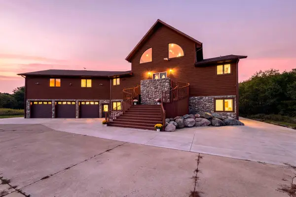 897 207th Street, Dresser, WI 54009