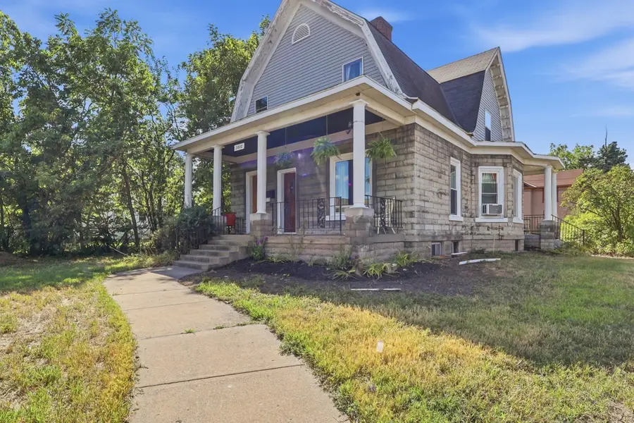 2800 Cedar Avenue S, Minneapolis, MN 55407 - #2