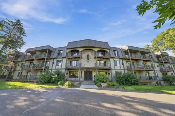2200 Nevada Avenue S #312, Saint Louis Park, MN 55426