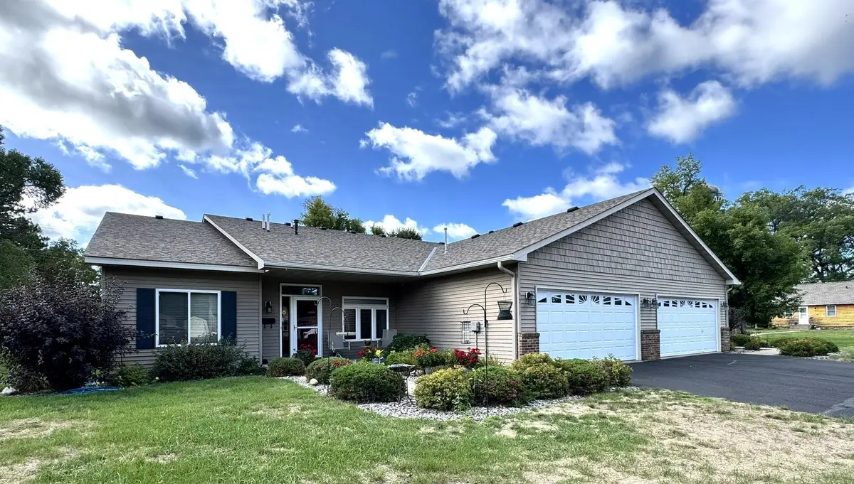 617 4th Street Nw #1, Aitkin, MN 56431 - #1