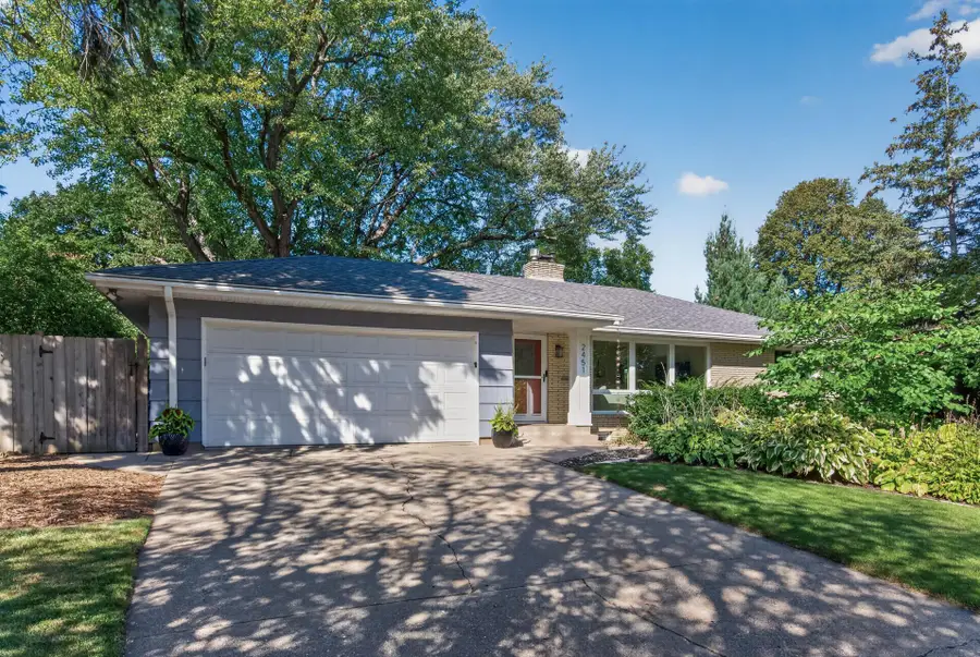 2451 Sheldon Street, Roseville, MN 55113 - #2