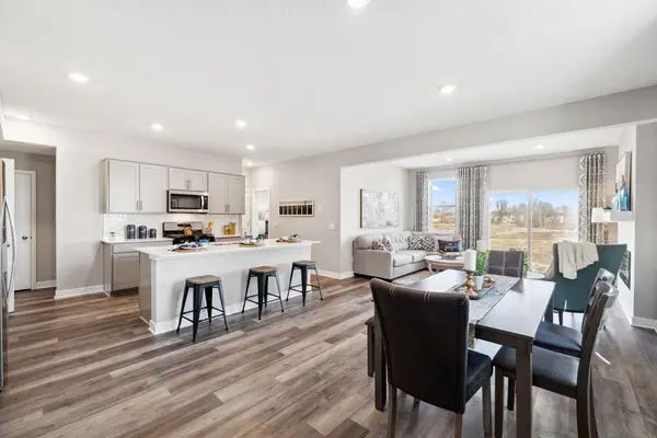 8182 Martin Avenue Ne, Otsego, MN 55330