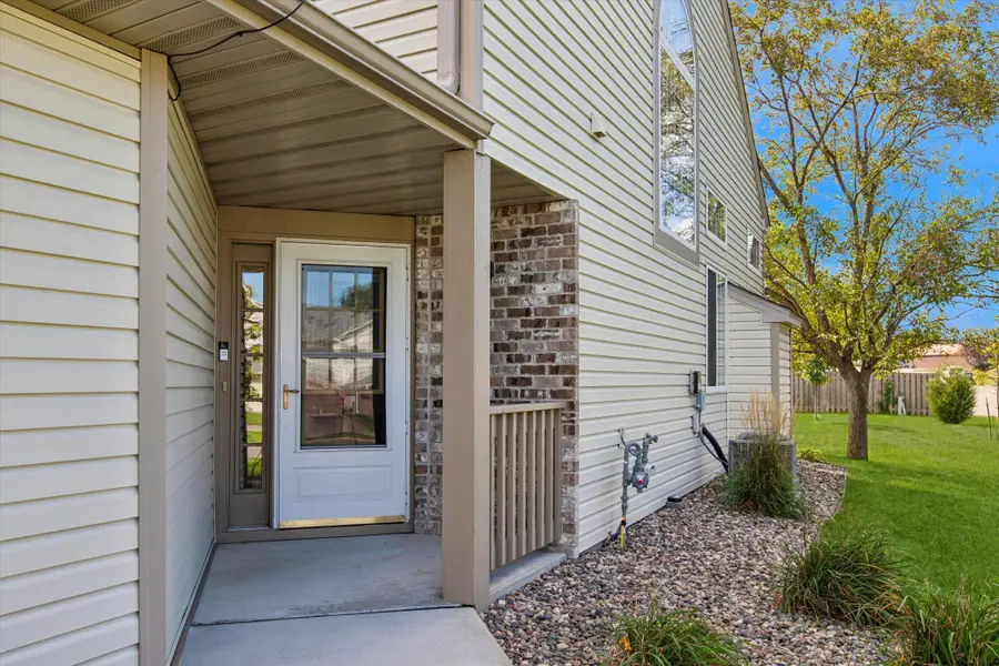 11712 Ryan Circle #1608, Burnsville, MN 55337 - #2