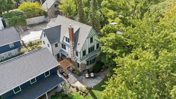 1015 W Minnehaha Parkway, Minneapolis, MN 55419