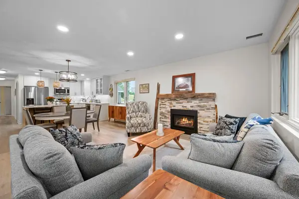 2670 Commerce Boulevard #102, Mound, MN 55364