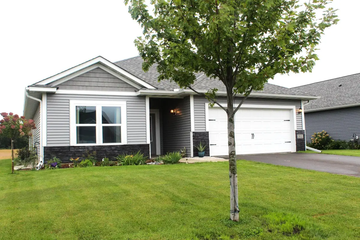 511 Valley Drive W, Annandale, MN 55302 - #1