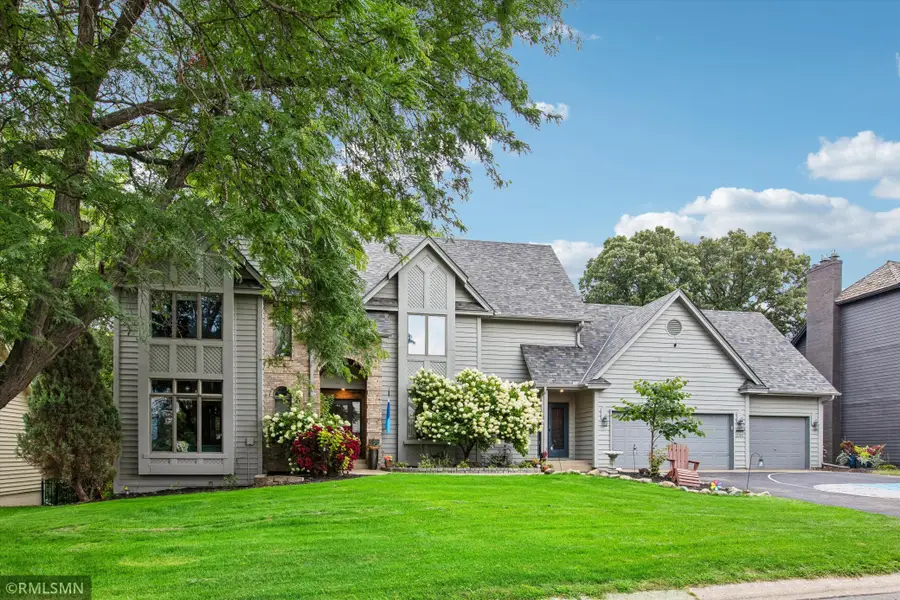 13789 Guild Avenue, Apple Valley, MN 55124 - #2