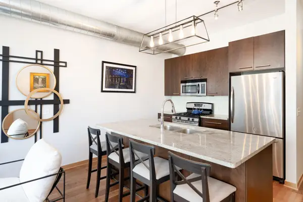 1211 Lagoon Avenue #305, Minneapolis, MN 55408