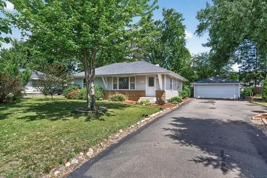 211 92nd Avenue Ne, Blaine, MN 55434 - #2