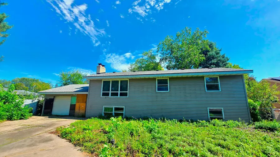 2937 Chippewa Avenue, Maplewood, MN 55109 - #2