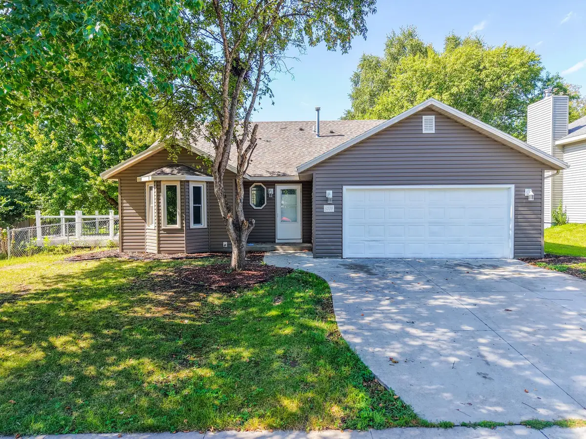 6009 25th Ave Nw, Rochester, MN 55901 - #1