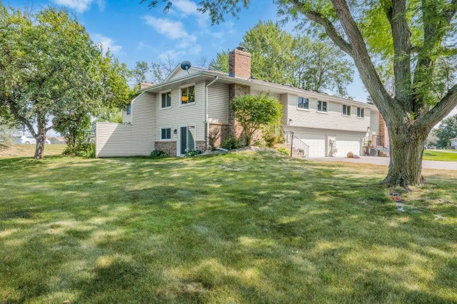 11934 70th Place N, Maple Grove, MN 55369 - #2