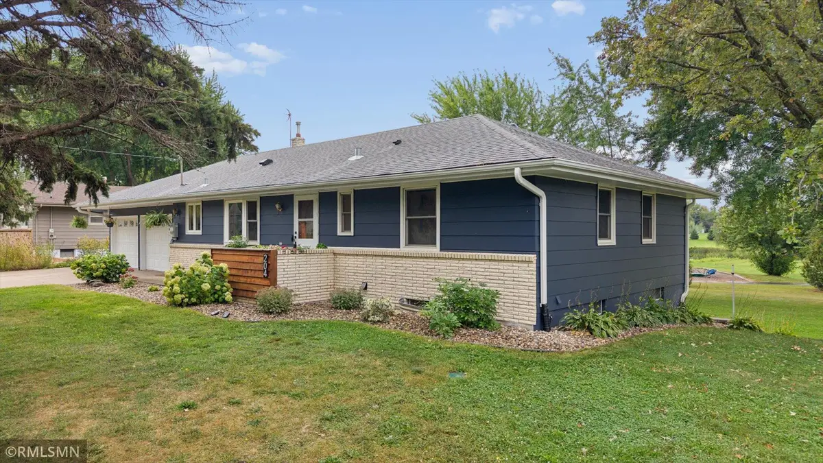 204 4th Street Ne, Mayer, MN 55360 - #1