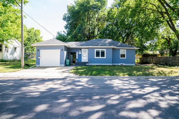 124 E Emory Street, Tracy, MN 56175