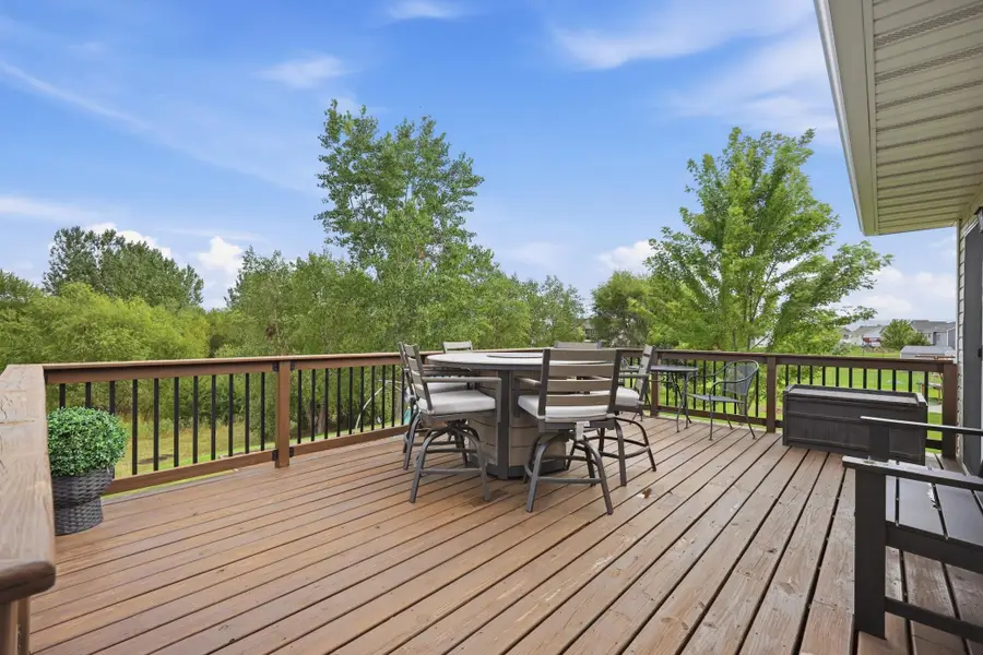 8796 Ebersole Avenue, Monticello, MN 55362 - #3