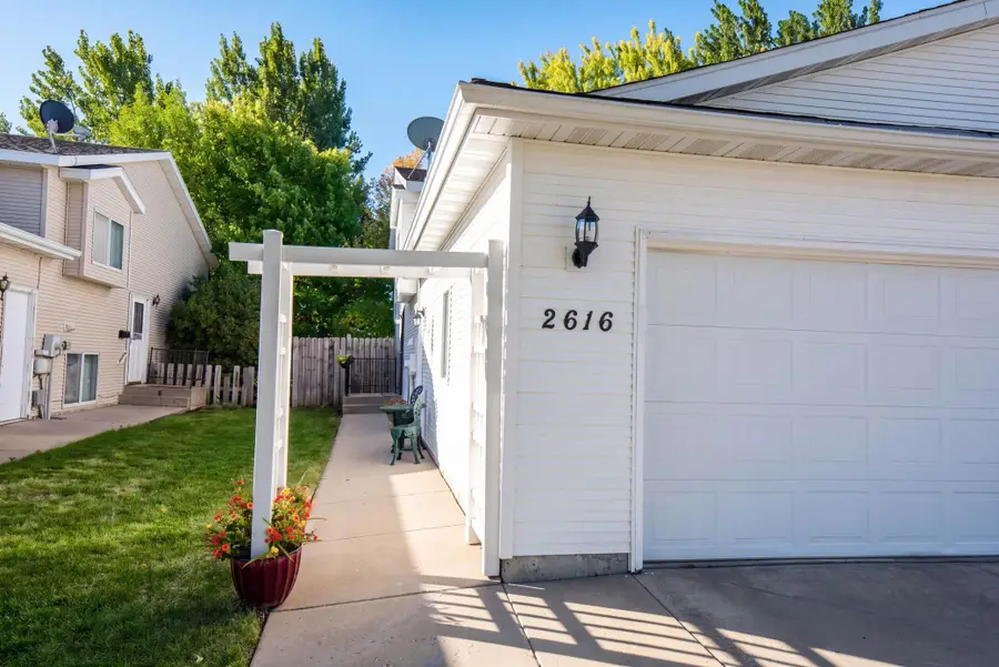2616 35th Avenue S, Fargo, ND 58104 - #2