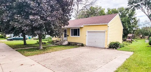 1014 Saint Peter Avenue, Albert Lea, MN 56007