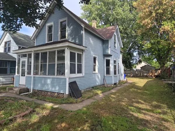 866 Duluth Street, Saint Paul, MN 55106
